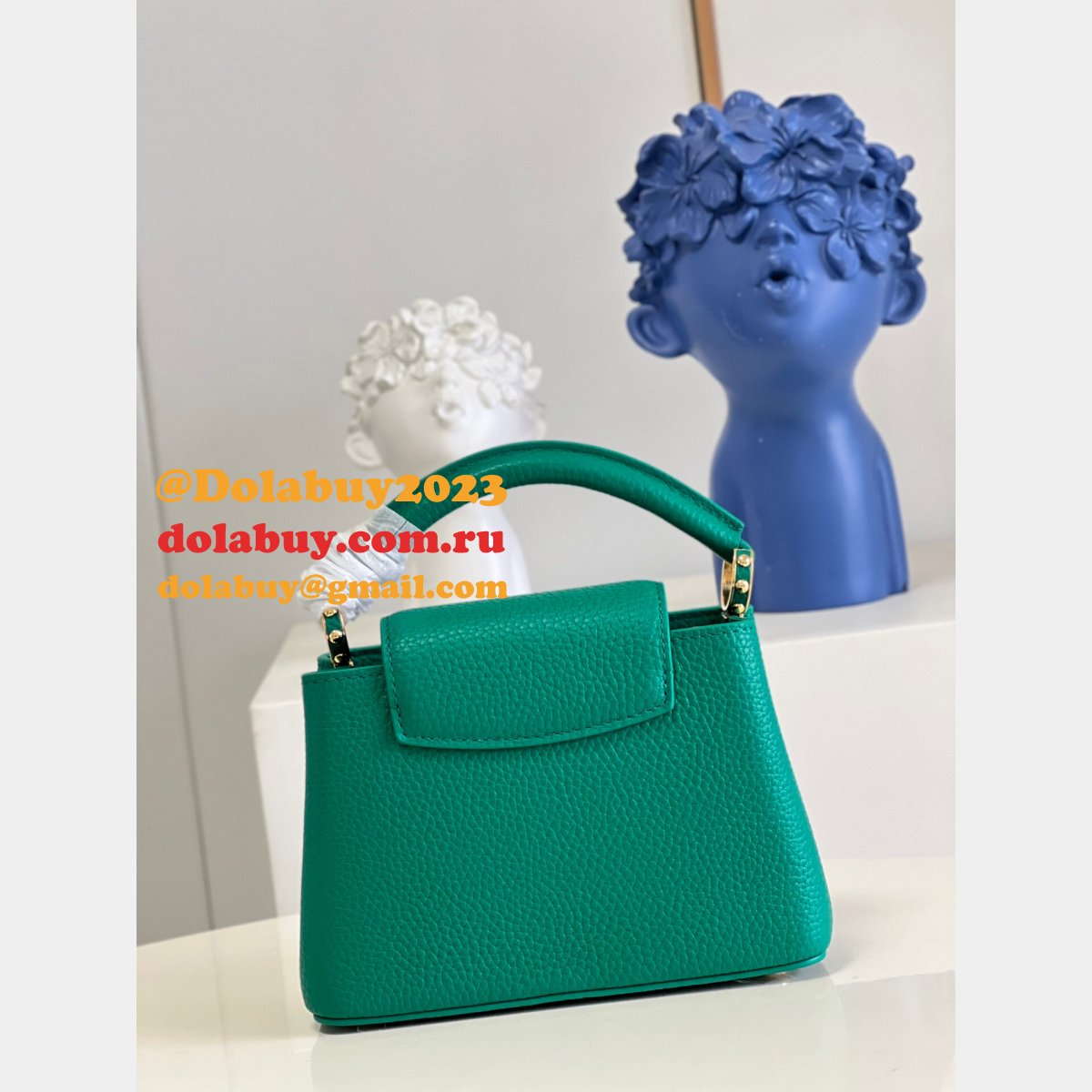 Louis Vuitton Perfect Capucines Structured Crossbody Satchels M48865 Fake