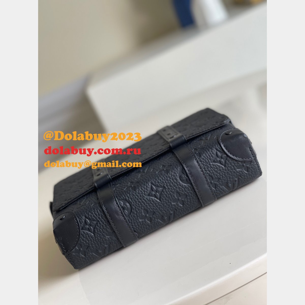 Louis Vuitton Cheap Trunk Messenger Taurillon Monogram M57726 Black