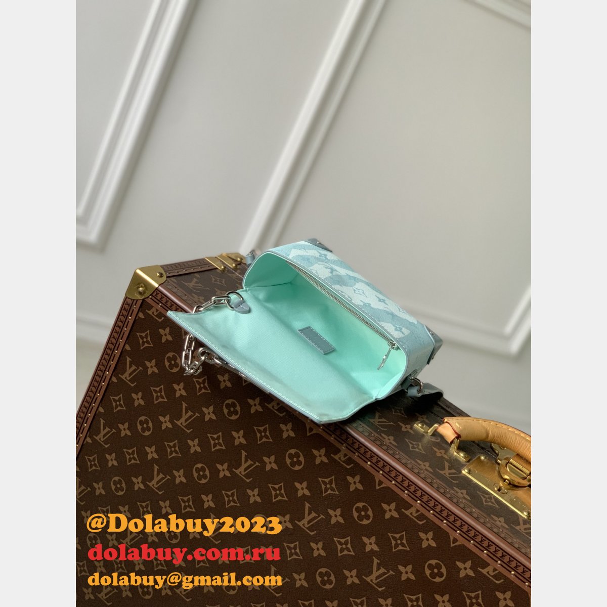 Steamer Wearable Wallet M22637 Louis Vuitton UK Knockoff Bag