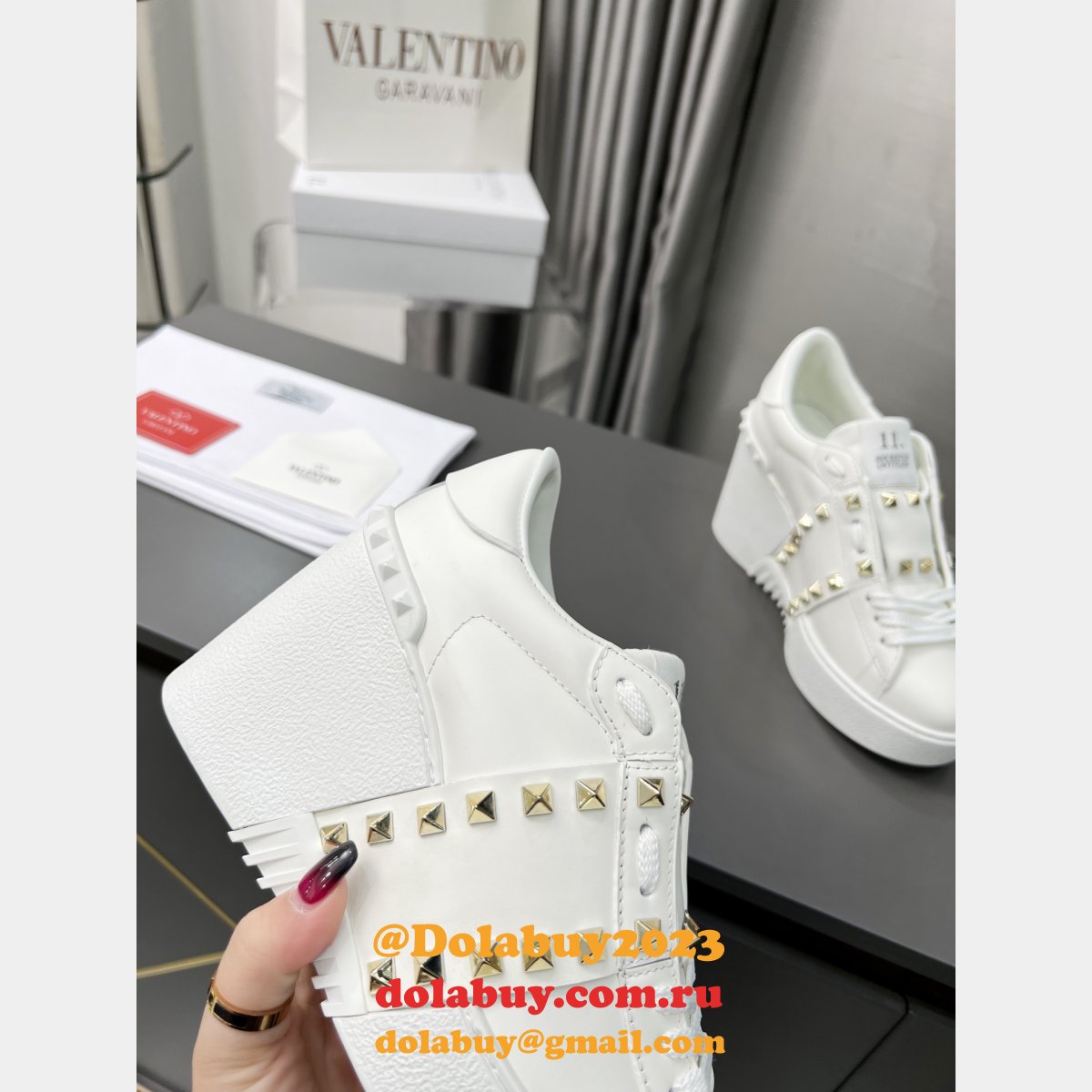 Perfect Cheap High End Wedge Replica Valentino Shoes