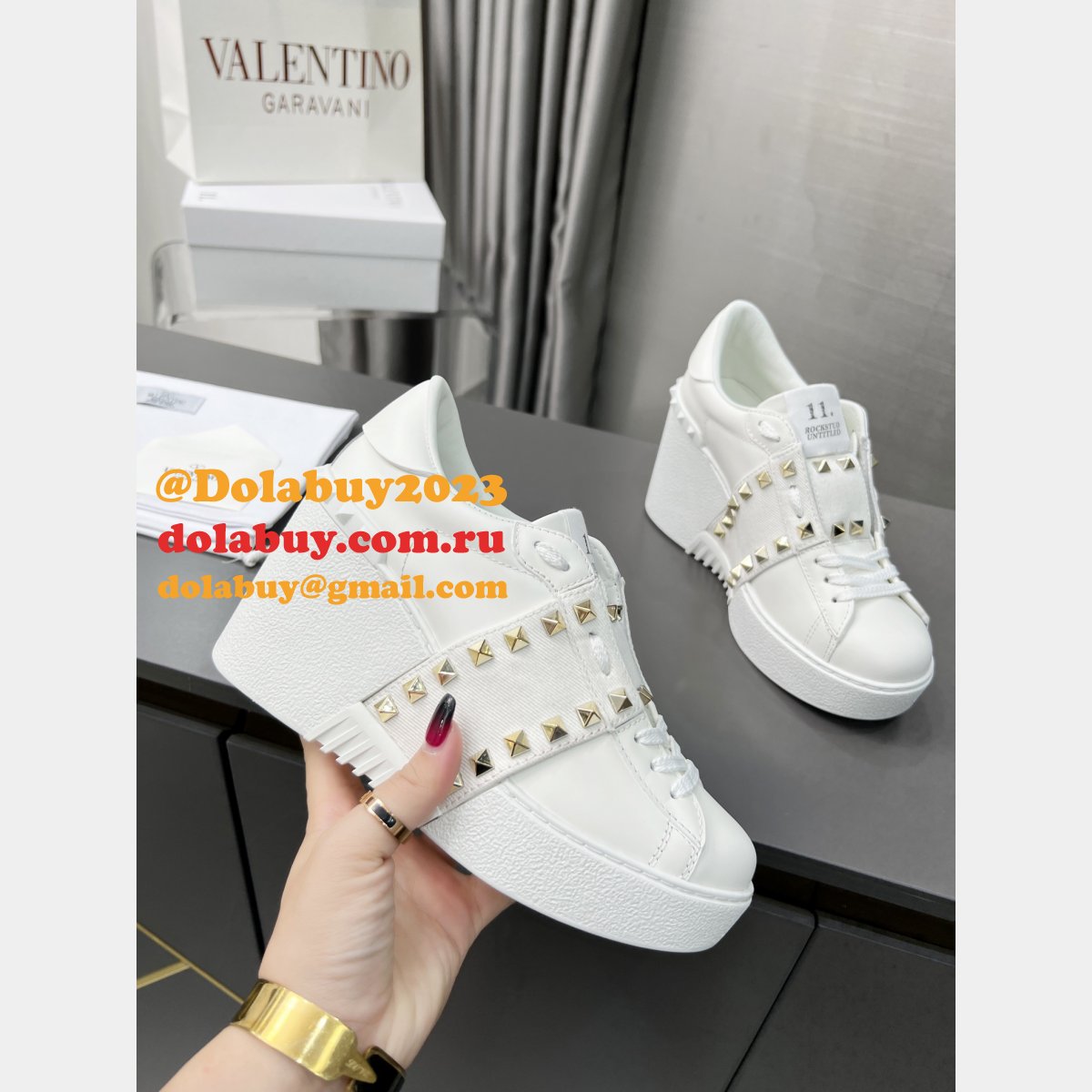 Perfect Cheap High End Wedge Replica Valentino Shoes