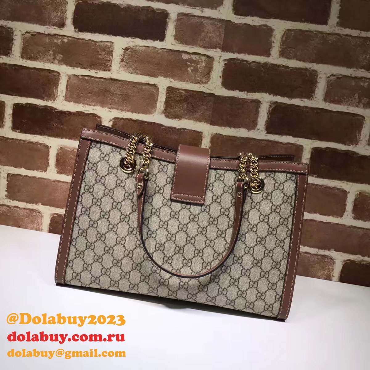 Replicas Gucci Padlock medium GG shoulder bag 479197