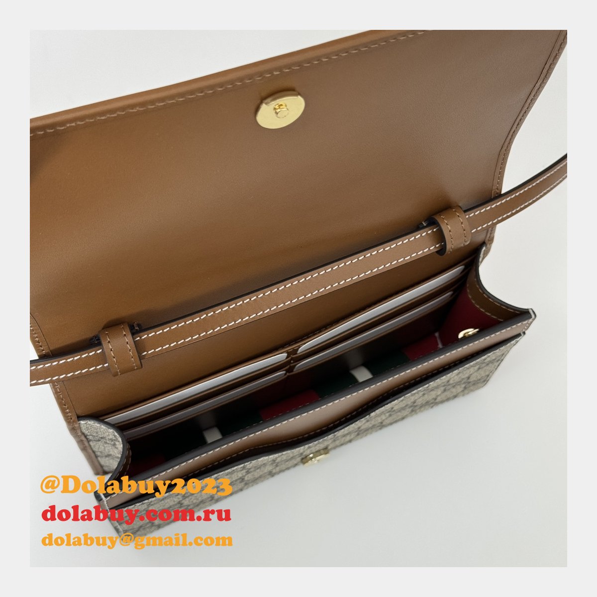 Gucci Best Fake GG Emblem Super 820688 Shoulder UK Bag