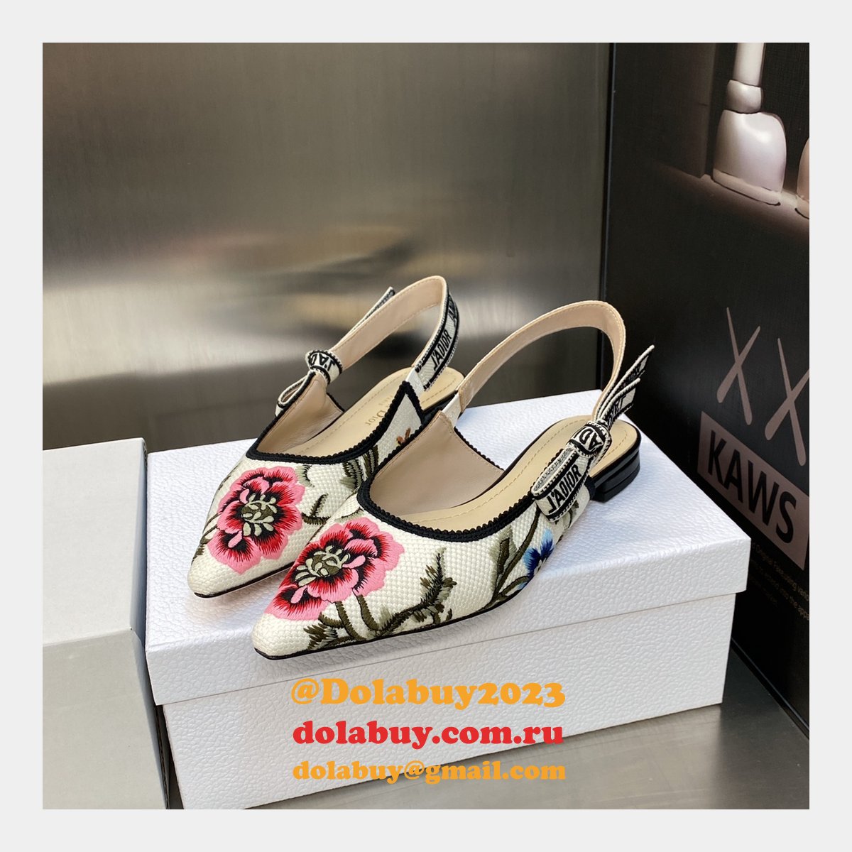 Replica Christian Dior J