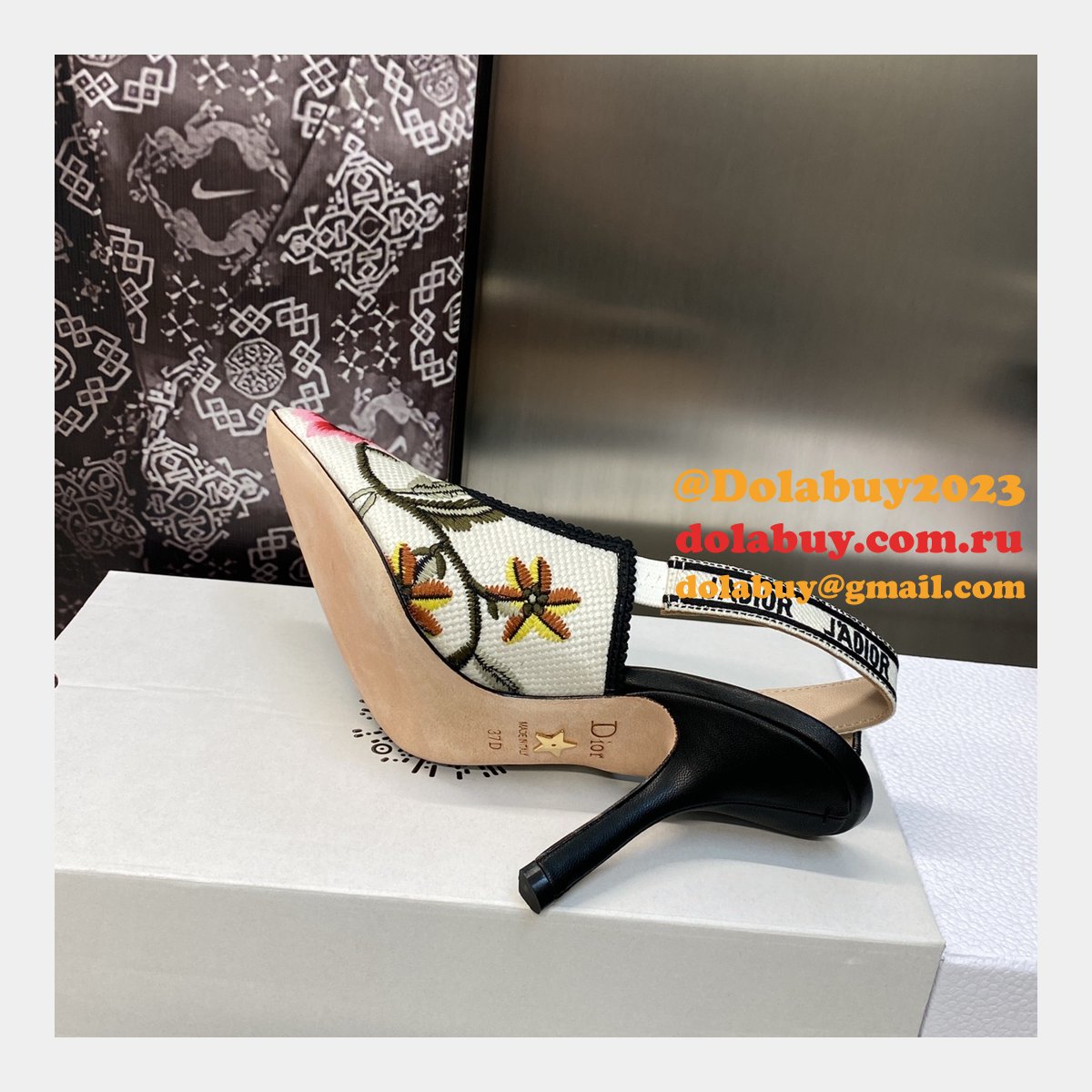 Replica Christian Dior J