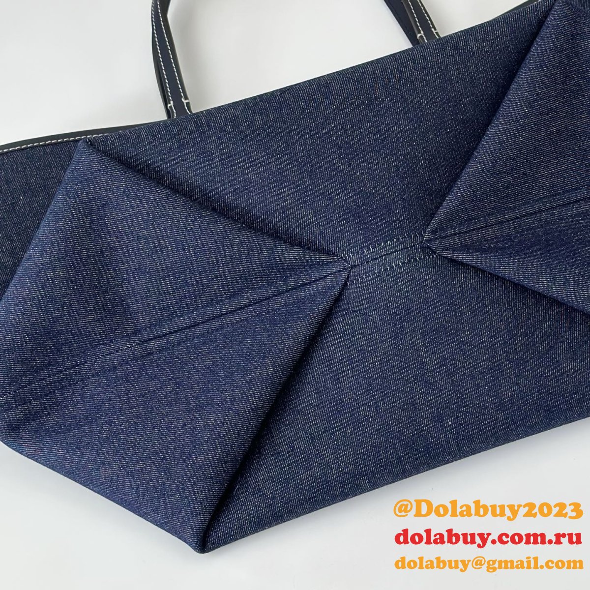 Gucci Totissima Shoulder Tote GG Denim 820481 UK Bag