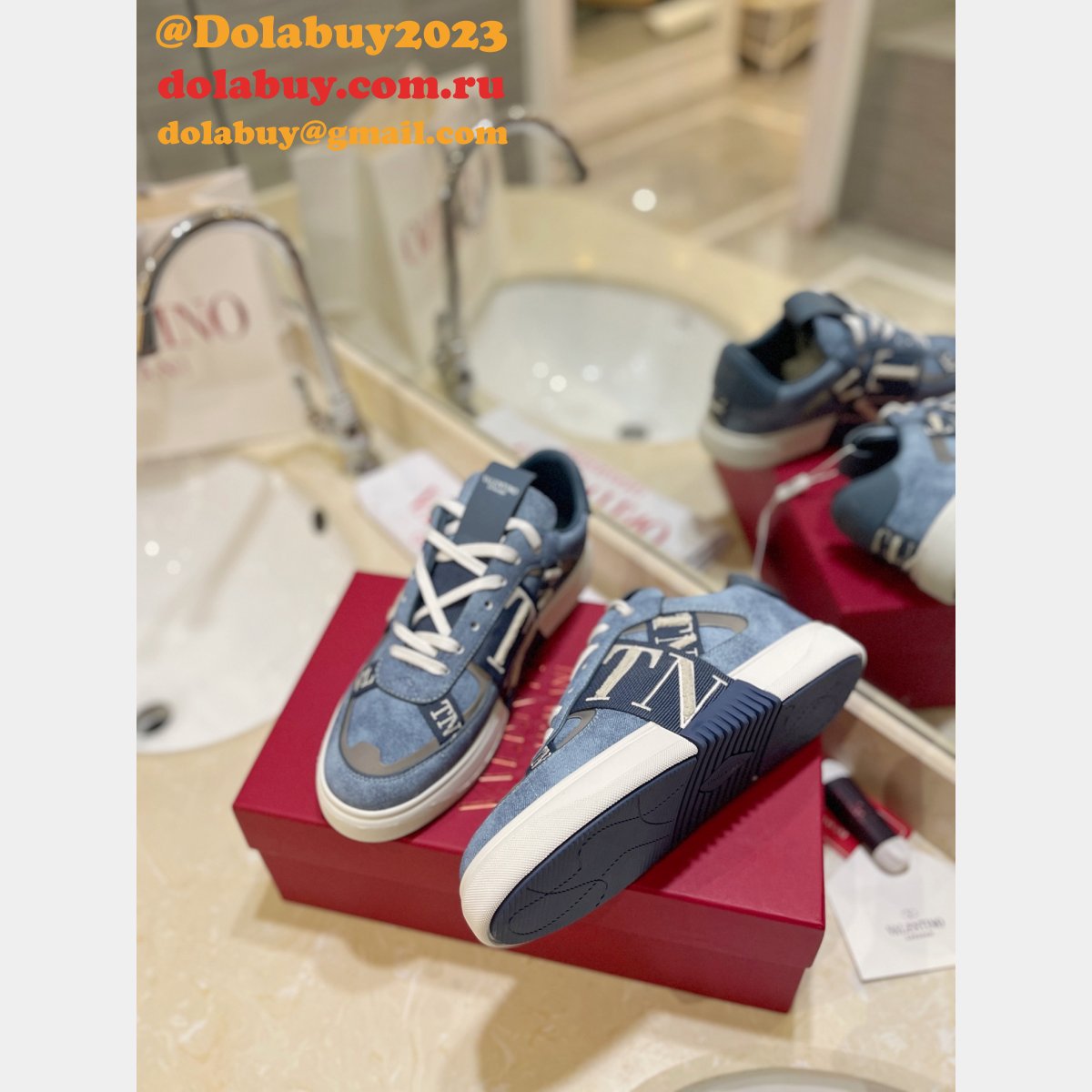 Fake Valentino Shoes Replica Sales 1:1 Mirror Online