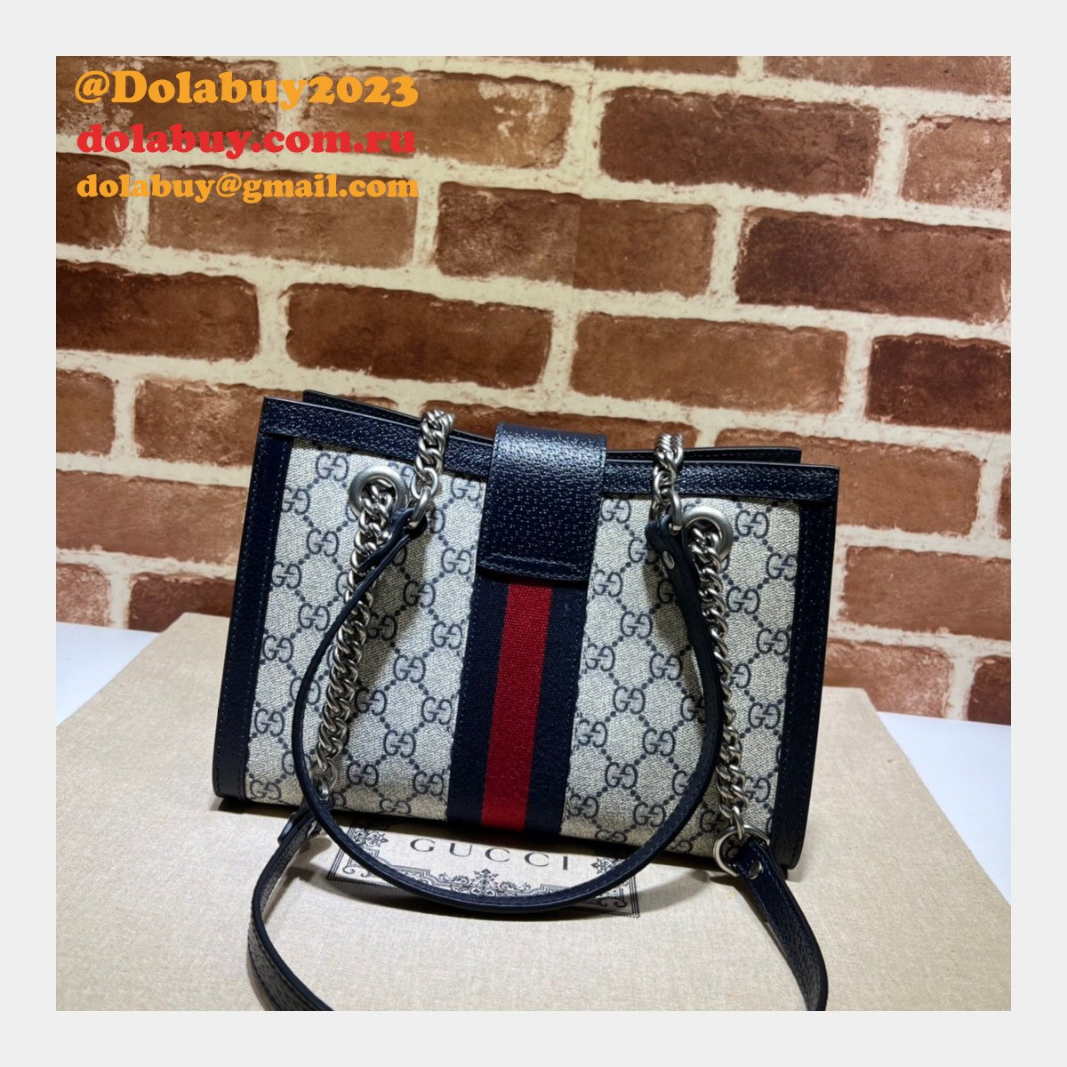 Top Quality Gucci 498156 GG Supreme Padlock Small Shoulder Bag