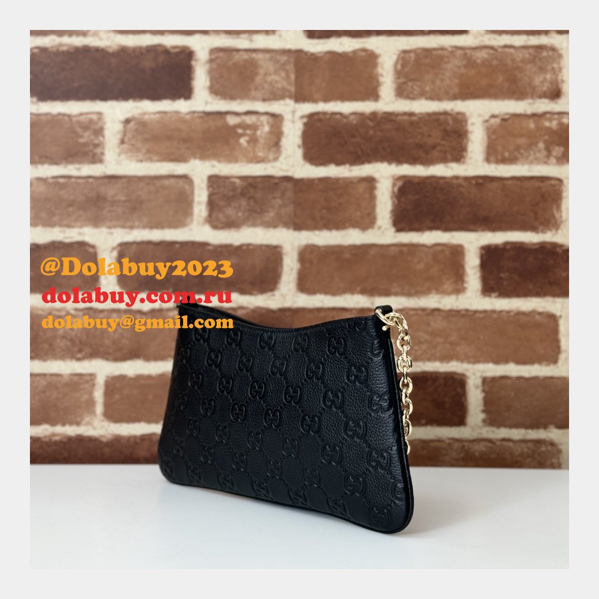 Gucci Designer Fake GG Emblem Medium Shoulder 815277 Black Bag