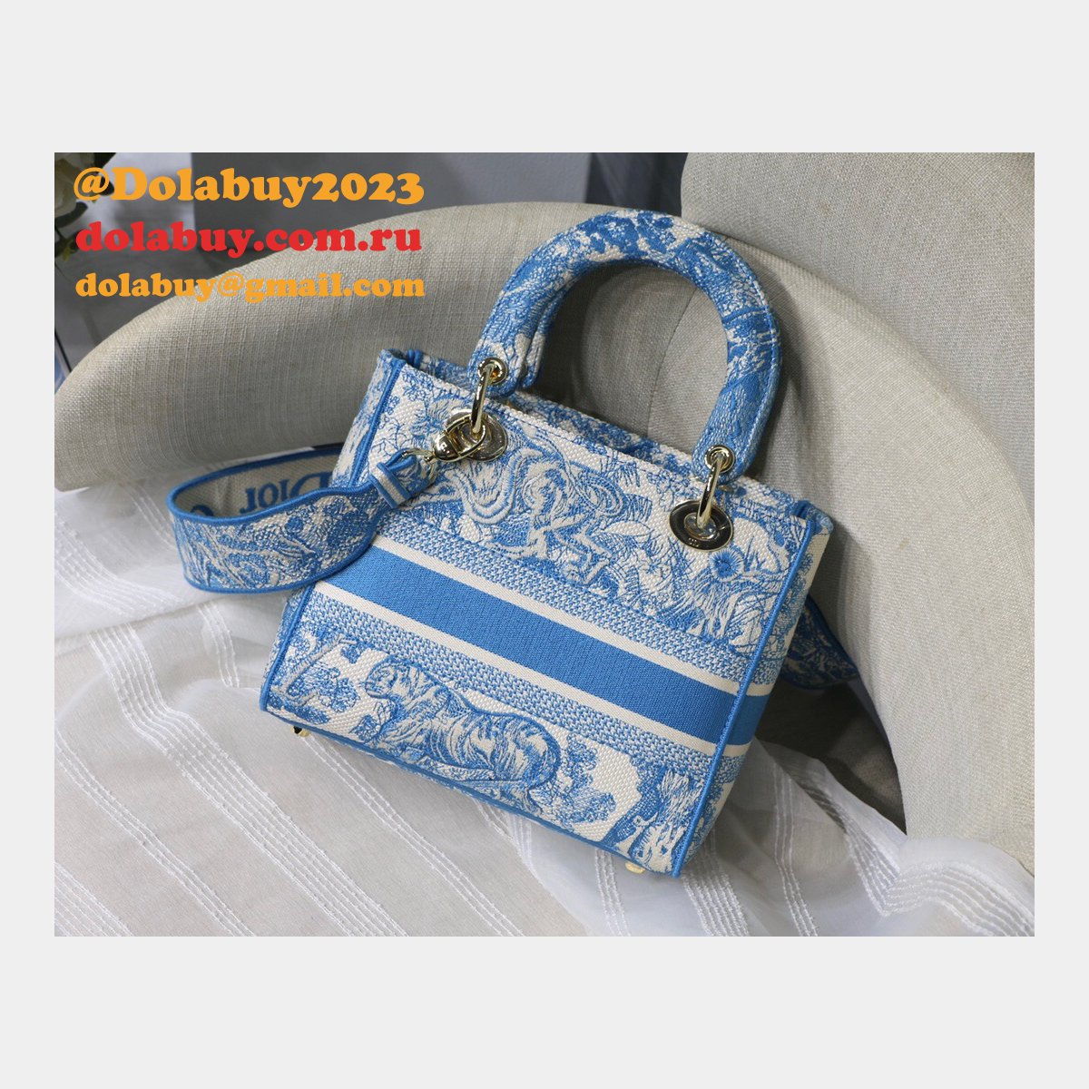 Practical And Versatile Replica Designer Lady Dior 24cm Bags Options