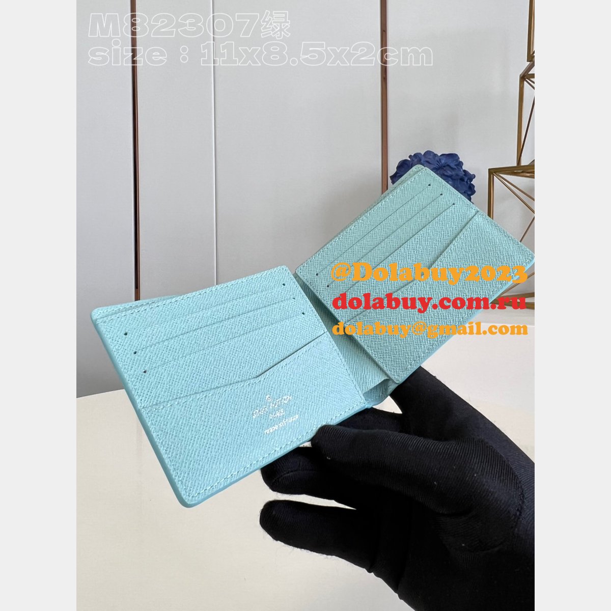 Men Slender Wallet M82307 Perfect Louis Vuitton Replica Wallets