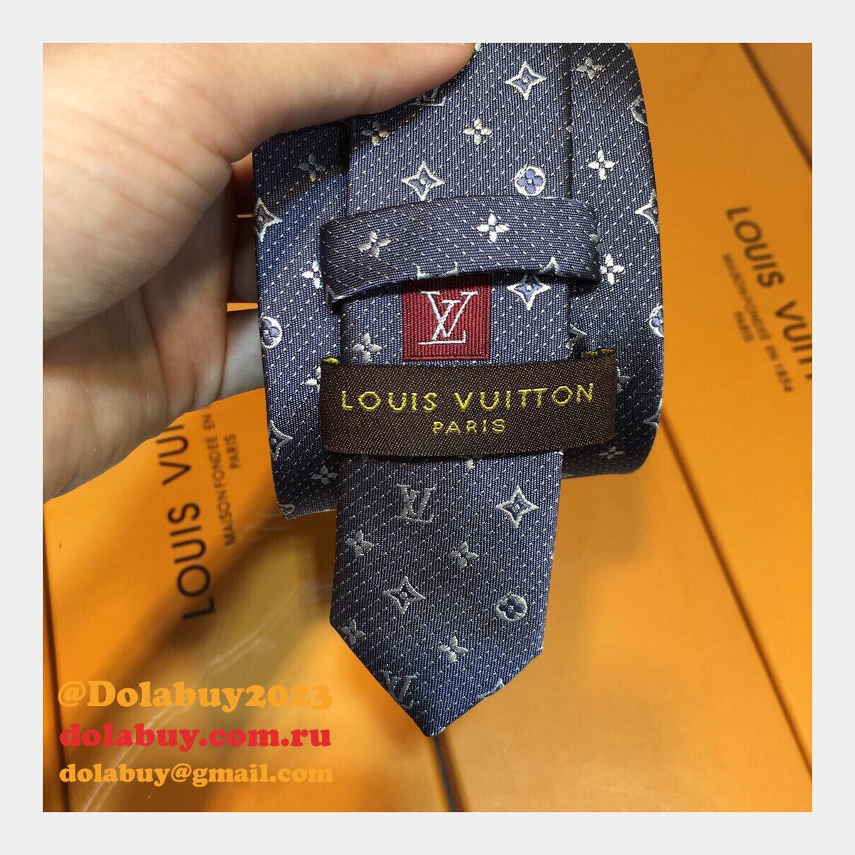 Louis Vuitton Monogram Classic Jacquard series Tie
