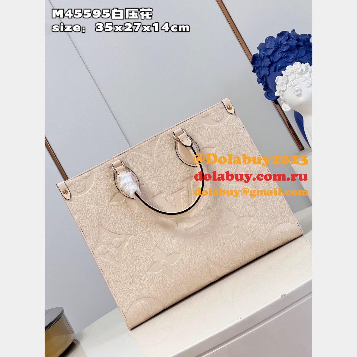 Louis Vuittons OnTheGo 7 Star Replicas Monogram Empreinte Bag