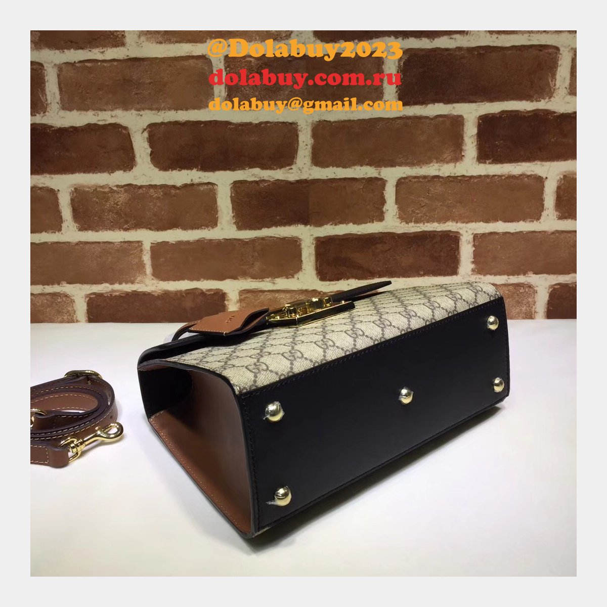 Gucci Replica 453188 GG Supreme Padlock Small Top Handle Bag