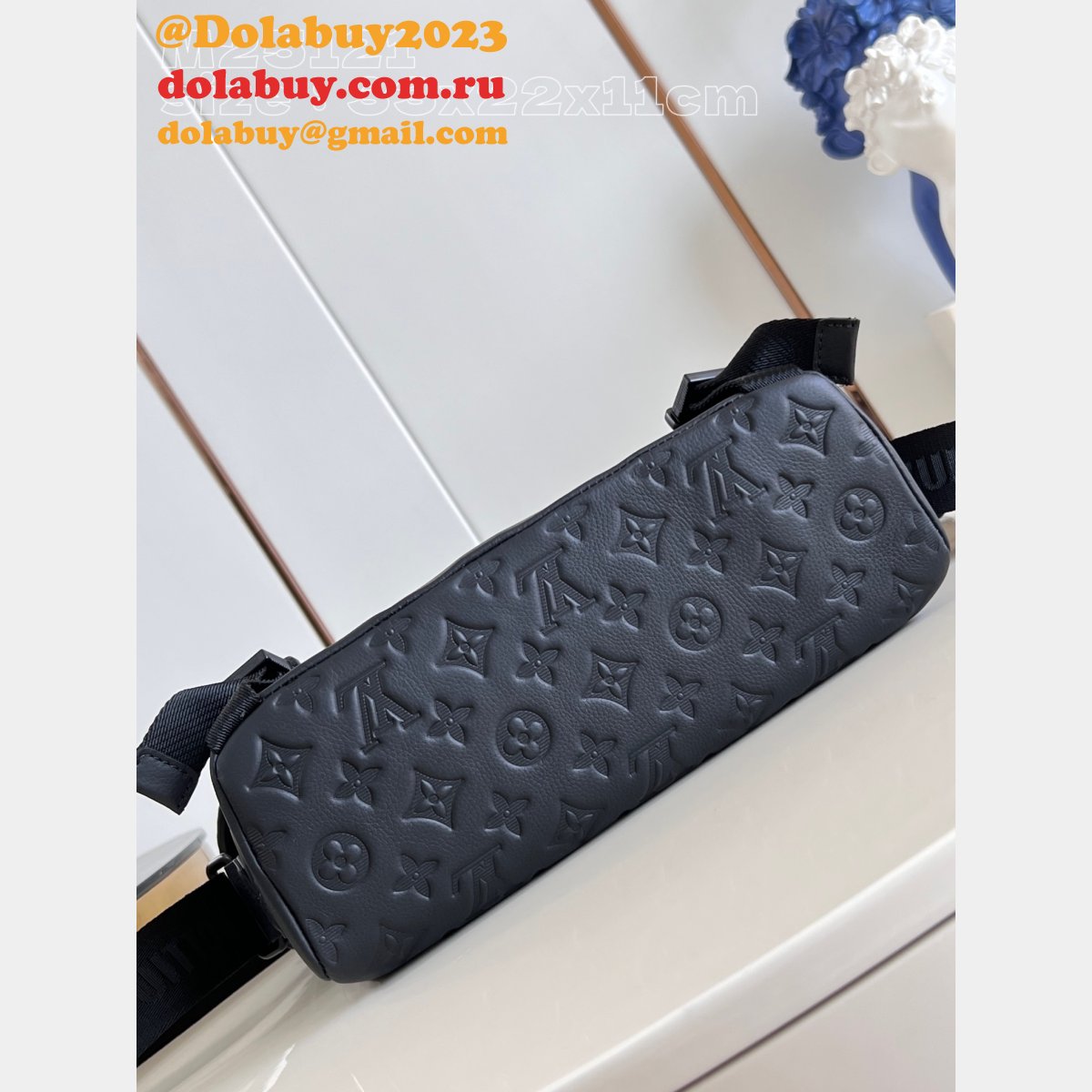 Messenger Voyager PM Copy Louis Vuitton M25121 Black Wholesale Bag