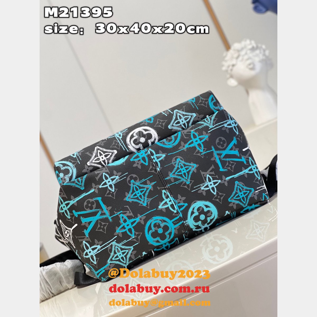 Louis Vuitton Fashion Discovery Backpack Monogram M21395 Men Bags