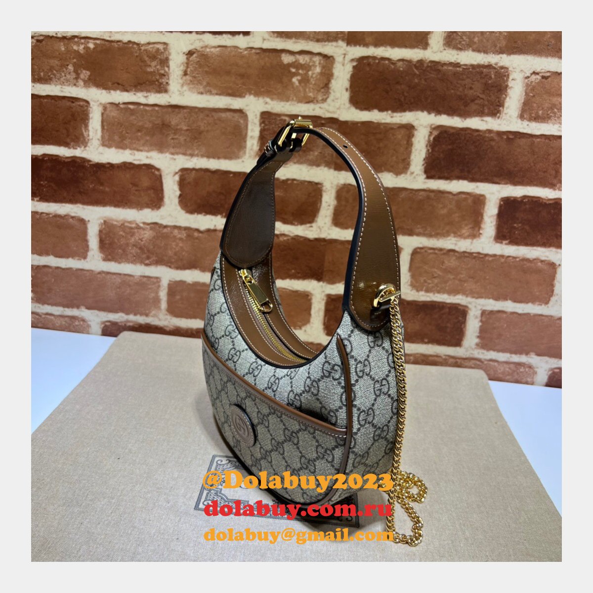Gucci Replica Designer Interlocking G Half-moon-shaped 726843 Bag