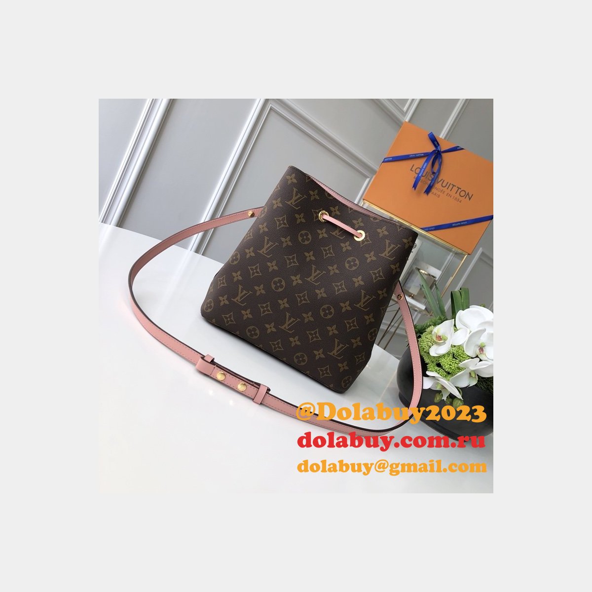 Louis Vuitton Best Monogram Canvas Leather Handbag Neonoe M44022