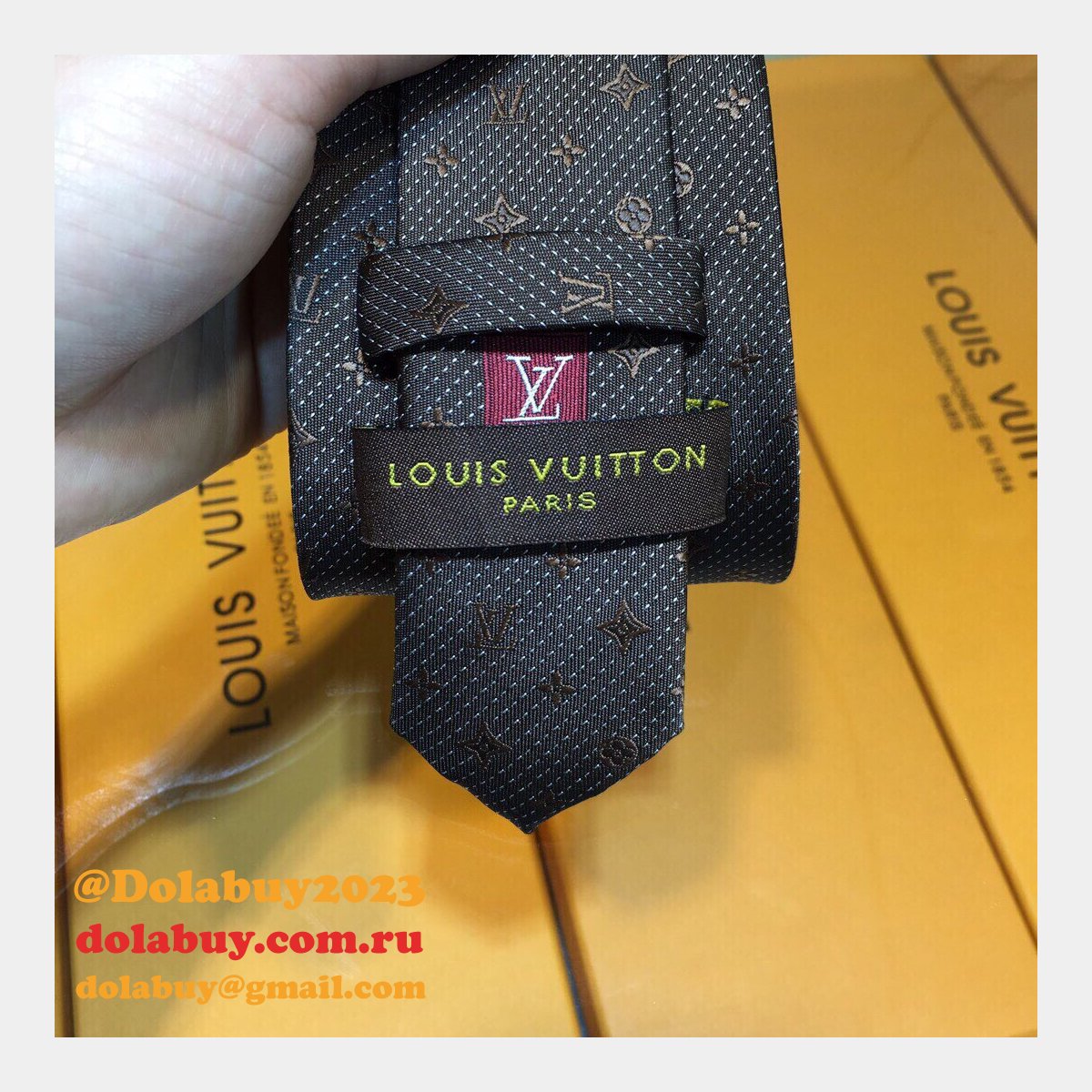 Louis Vuitton Monogram Classic Jacquard series Tie