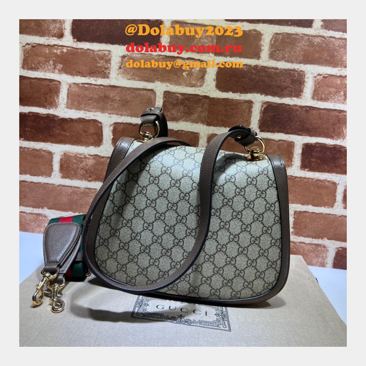 faux G*u*i medium bag messengers round interlocking g 699210