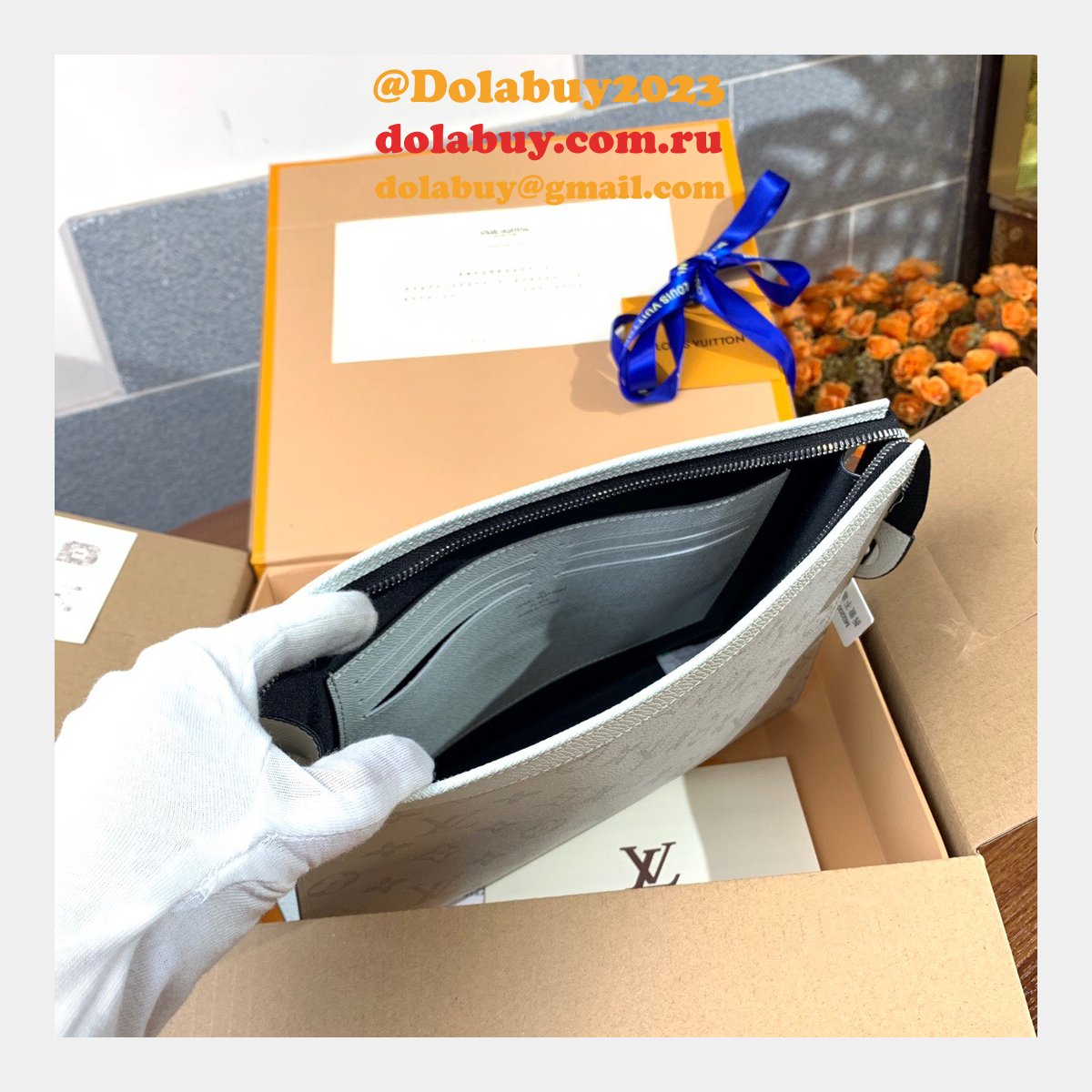 Louis Vuitton M69535 Luxury Pochette Voyage MM G66 China Replica