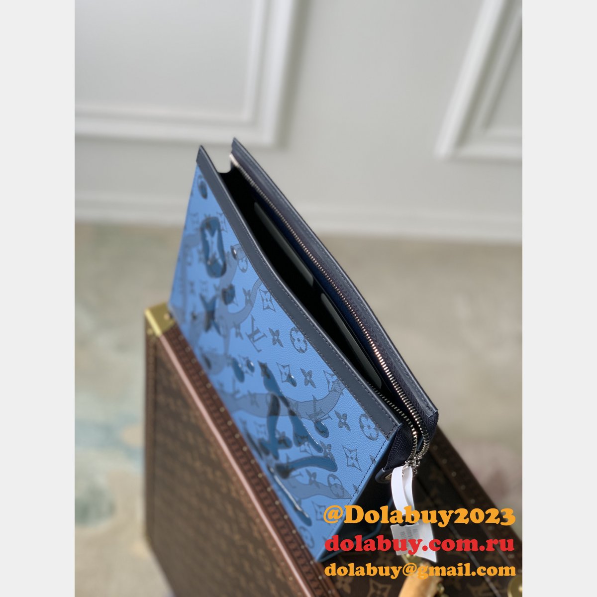 Pochette Voyage Men Duplicate Louis Vuitton M22763 AAA+ Bag