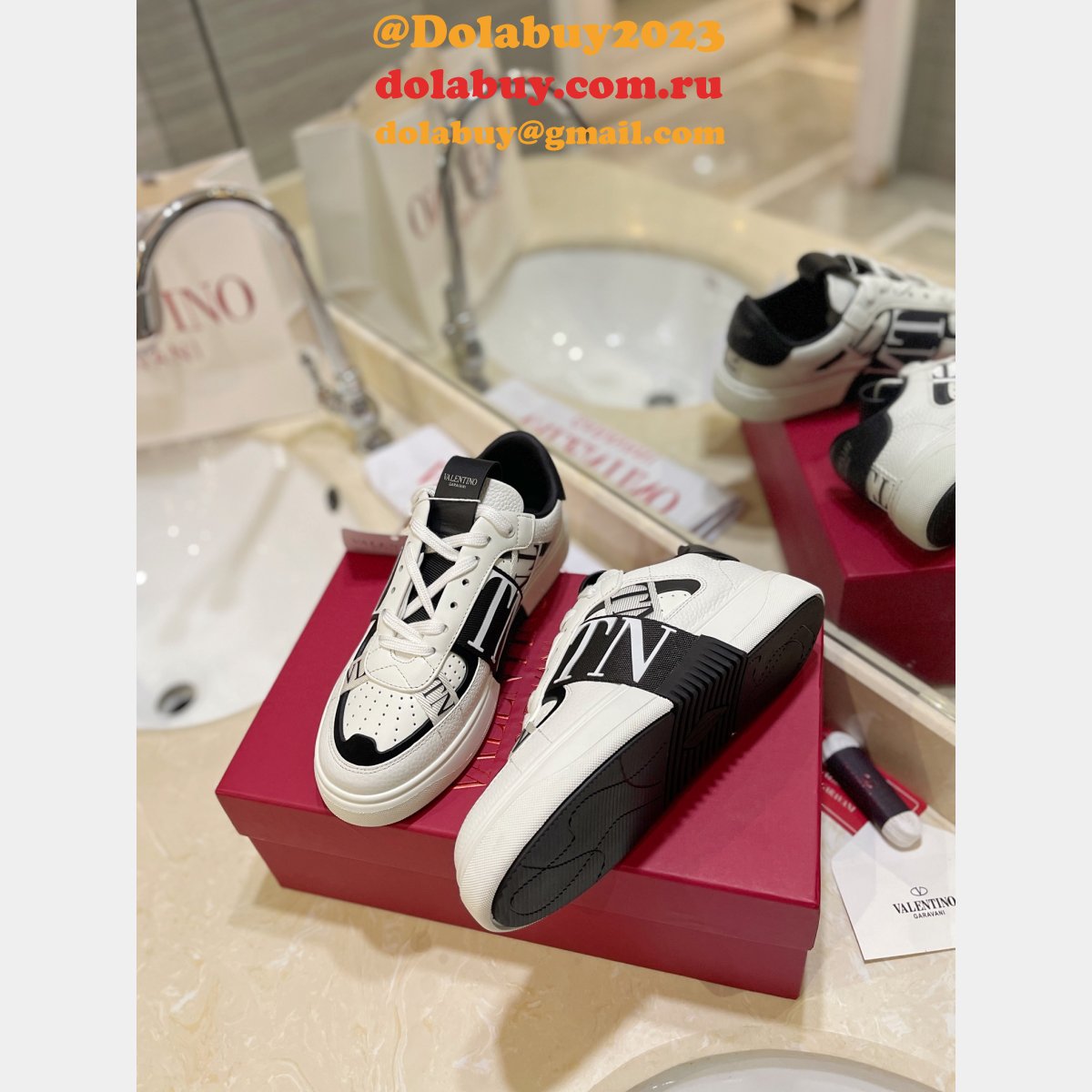 Fake Valentino Shoes Replica Sales 1:1 Mirror Online