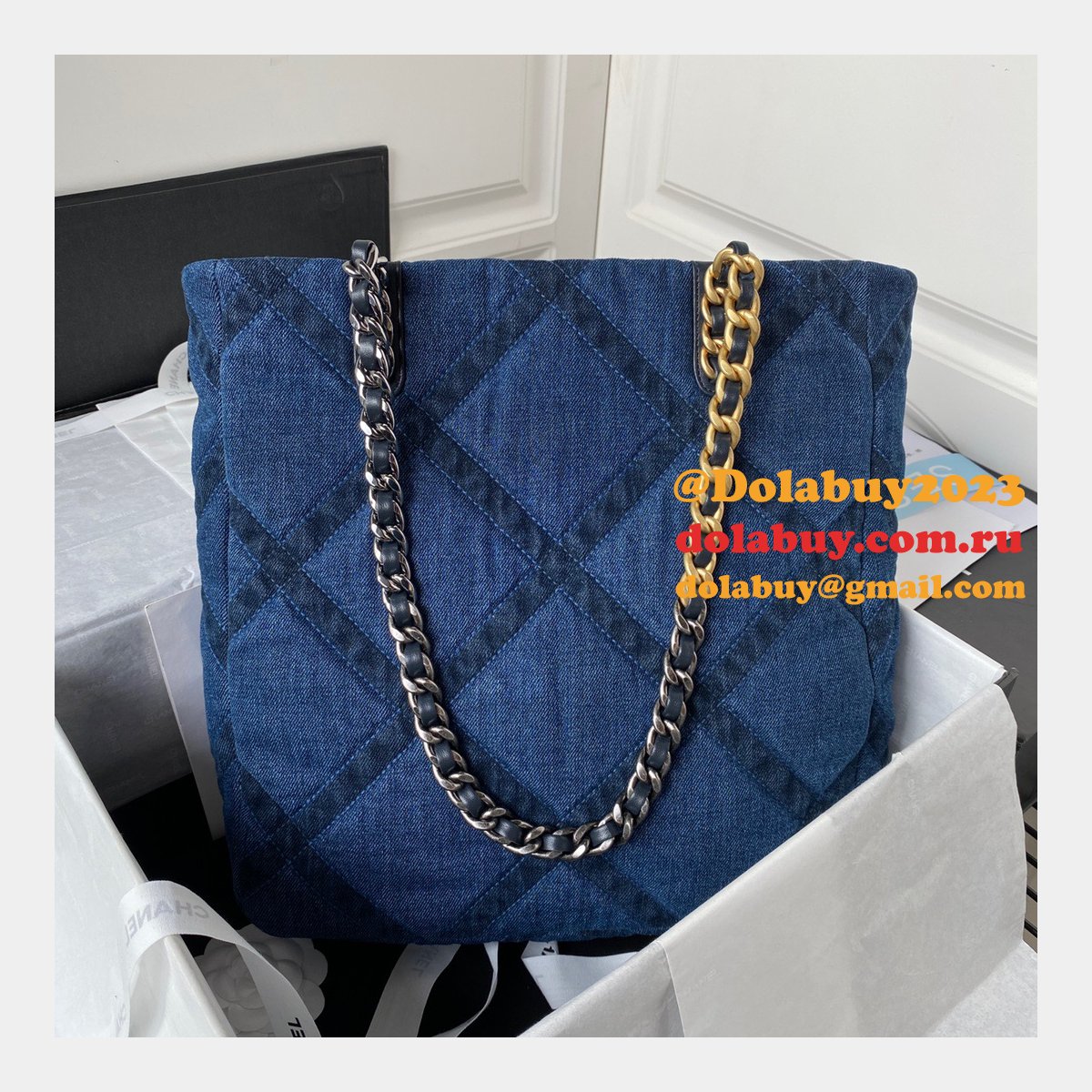 Use Dolabuy To Buy AS3519 Hobo Replica Designer Bags