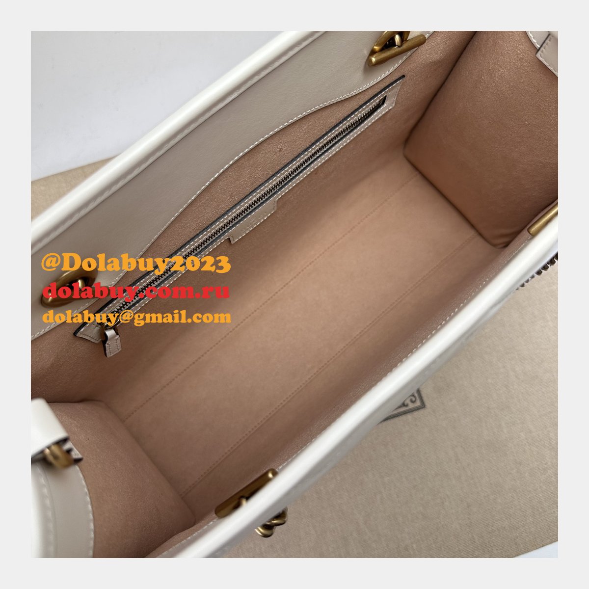 Tote GG Marmont White/Black 779724 Gucci Replica Bag