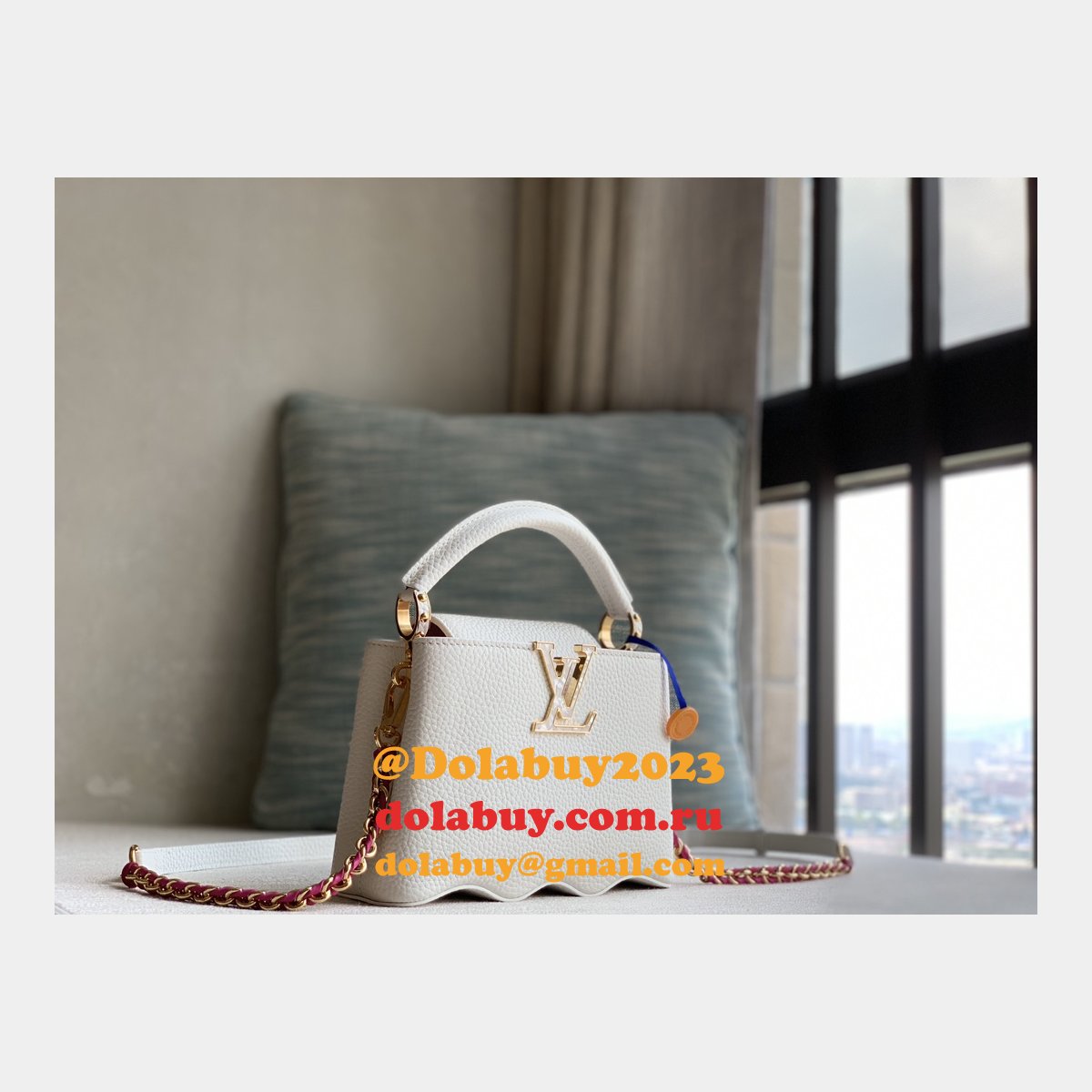 Capucines Capucines M22122/M22121 Designer Louis Vuitton Replica Bag