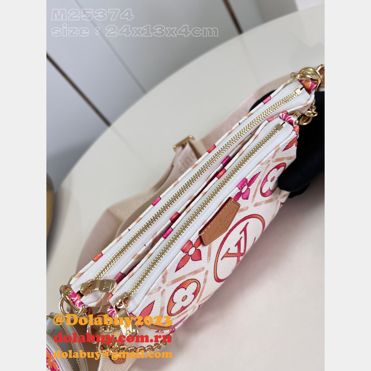 Designer Best Louis Vuitton Multi M25374 Pochette Accessoires Fake Bag