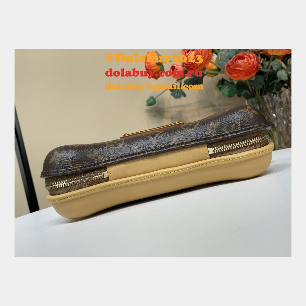 Louis Vuitton M12615 Bone Wearable Wallet Monogram Bag