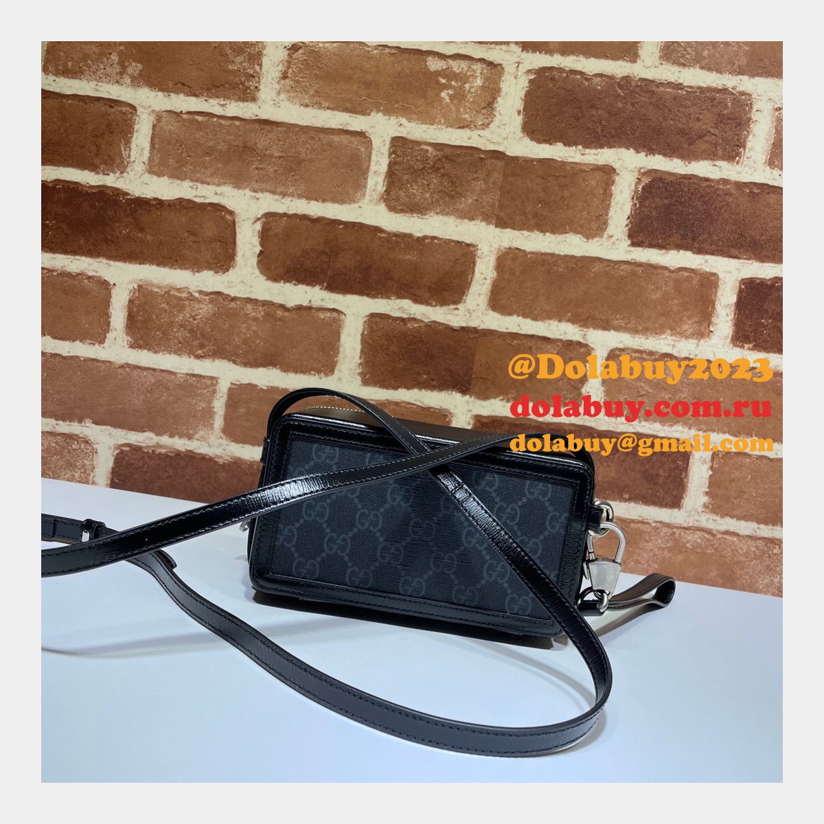 G*u*i luxury designer mini bag with interlocking g 671674 gg supreme