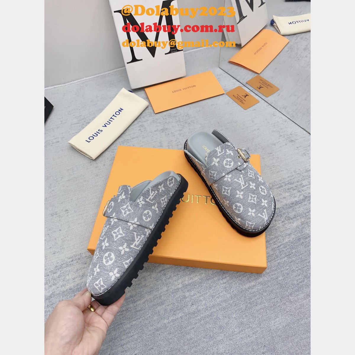 Outlet Replica Louis Vuitton Baotou Drag men Shoes Dolabuy