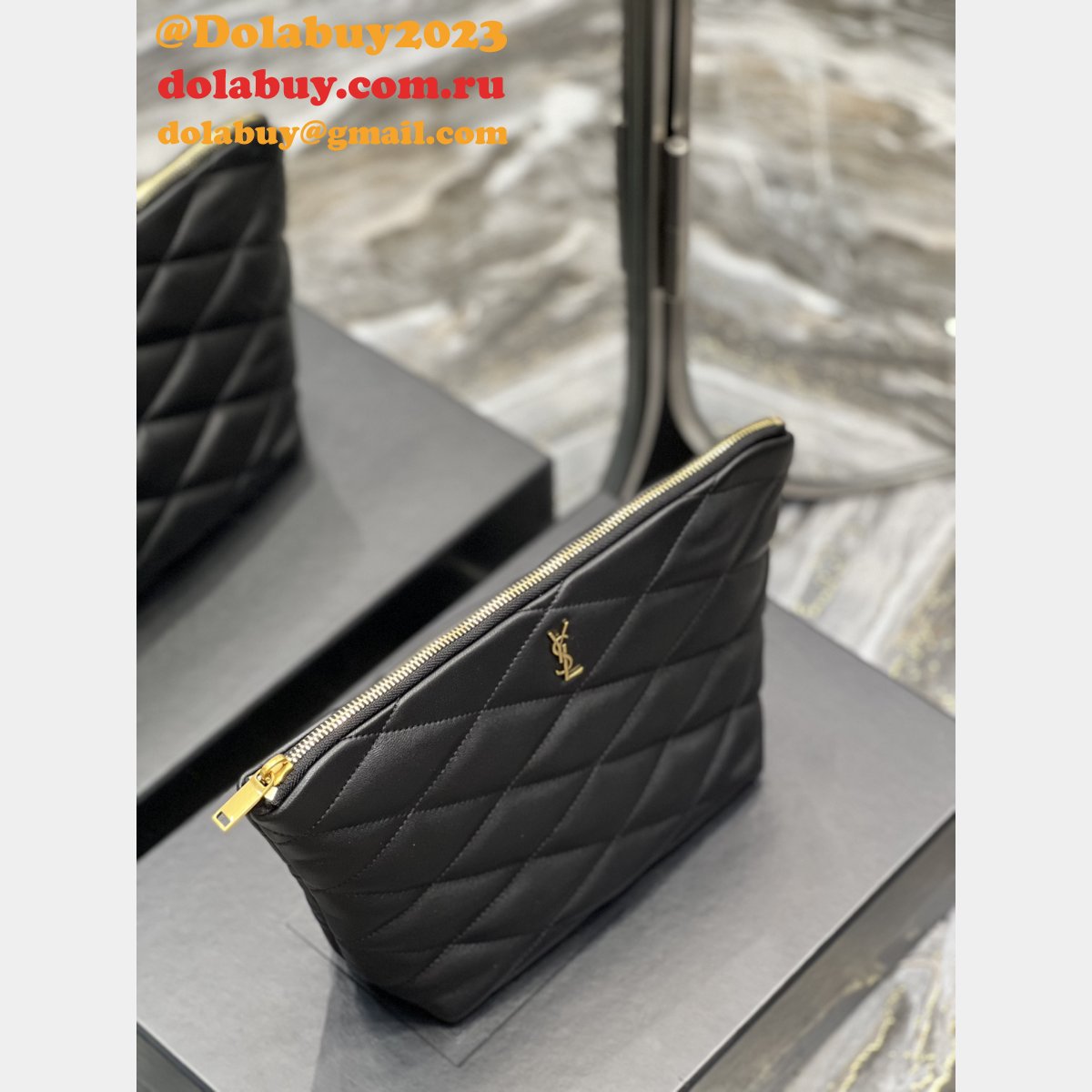Sade Pouch Saint Laurent Top Quality 696779 Designer Fake Bag