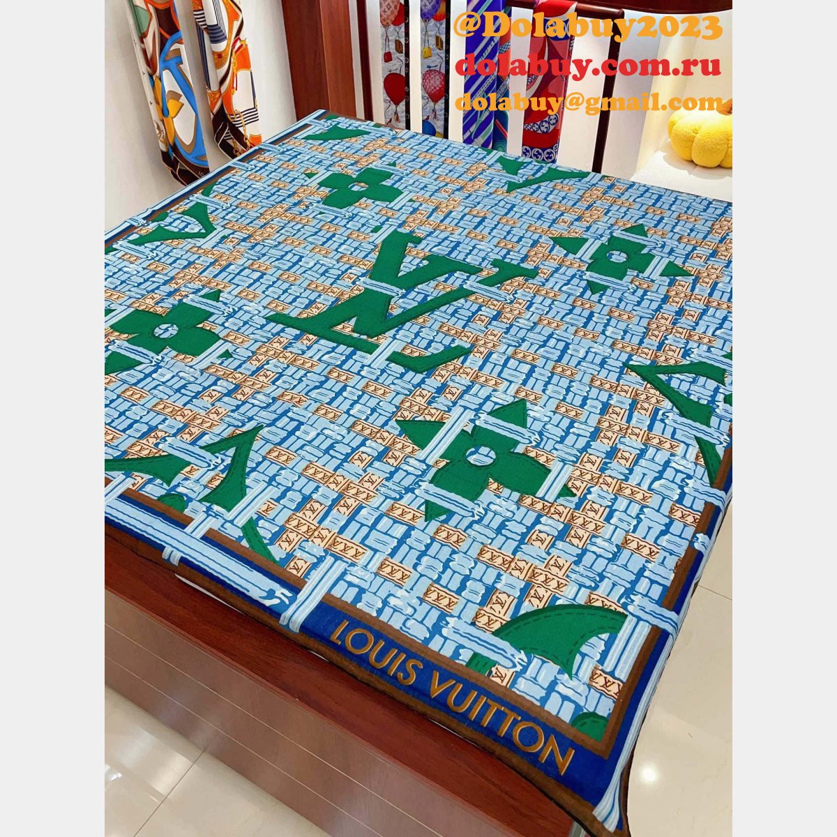 Fashion 7 Star LV CASHMERE SCARF