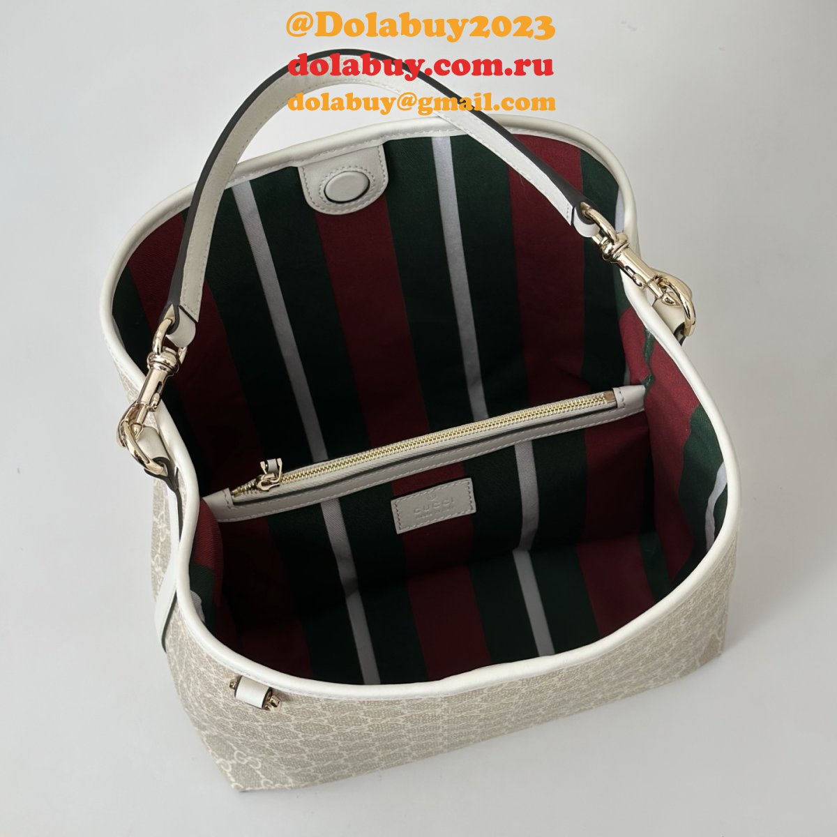 Gucci Fake GG Emblem Small Shoulder 815103 Bag