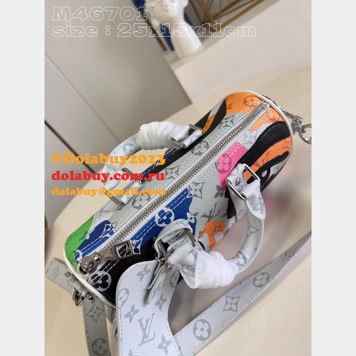 Keepall Bandoulière 25 Monogram M46701 Replicas Louis Vuitton Bag