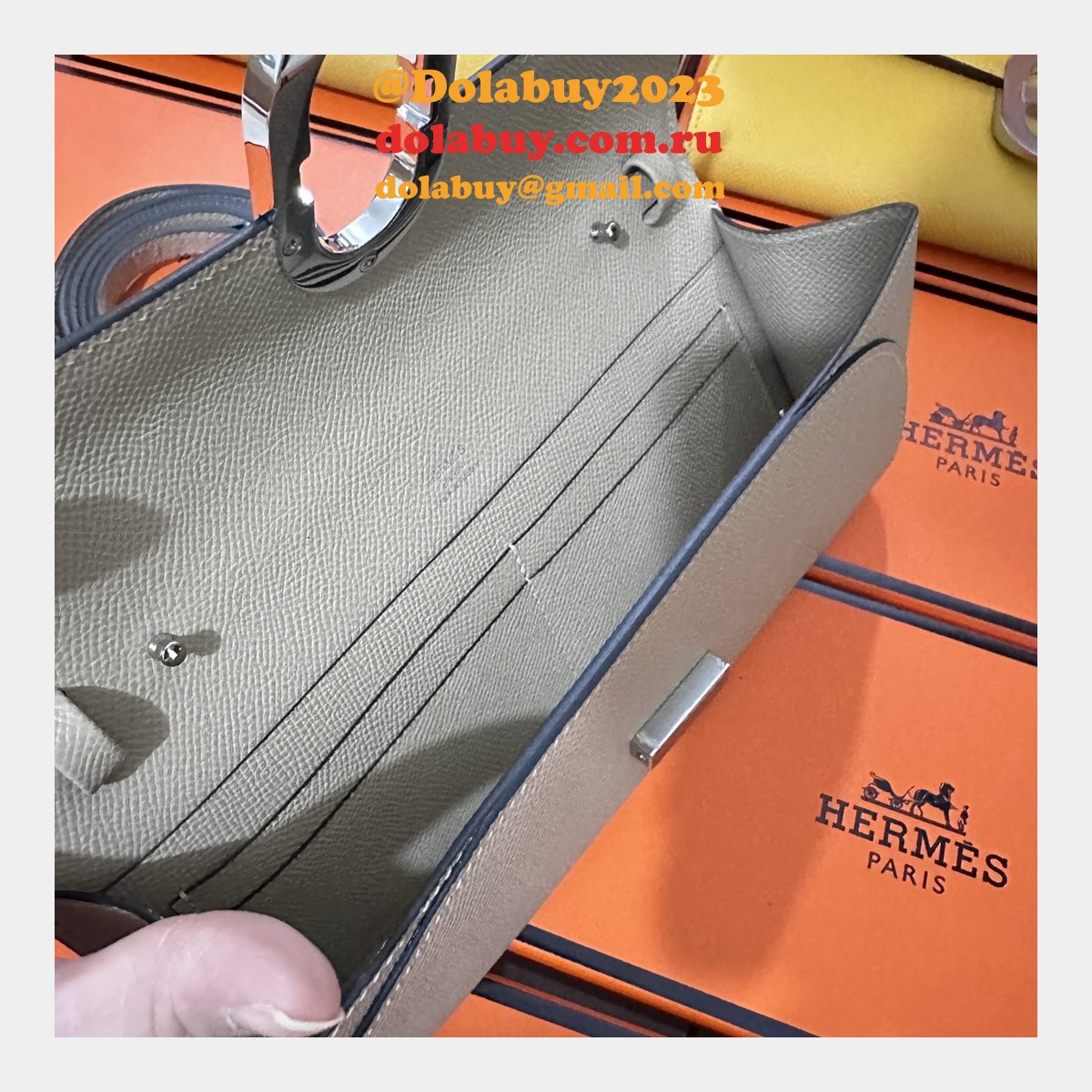 Luxury Hermes D Ancre to go clutch Epsom bag