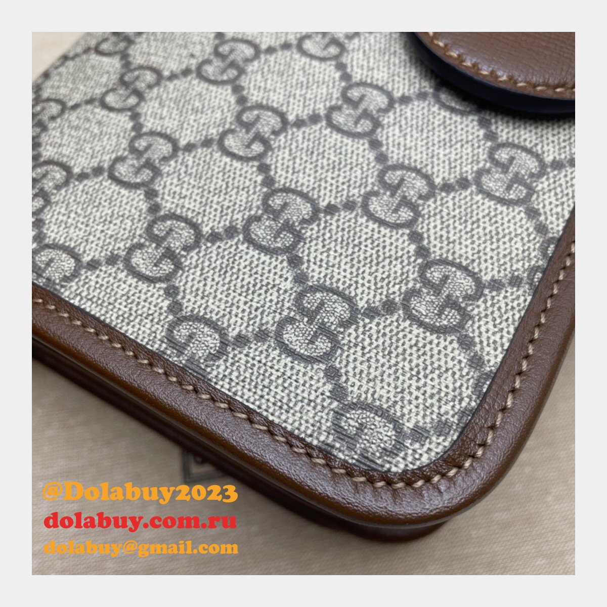 designer fake G*u*i 671620 shoulder bag with interlocking g in gg supreme