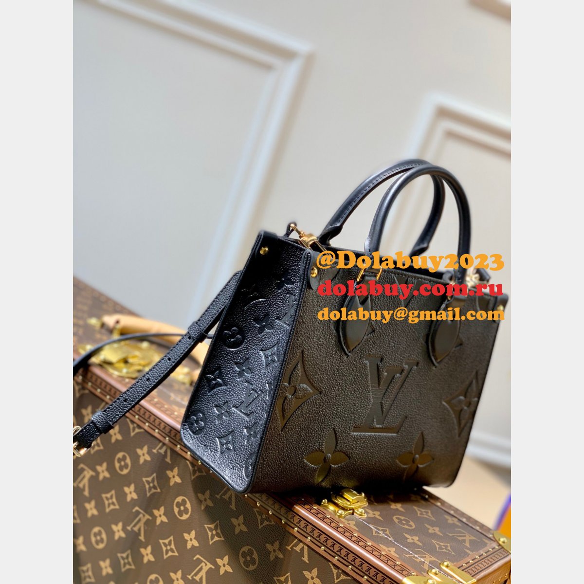 Louis Vuitton Fake M58956 Onthego PM Monogram Bag