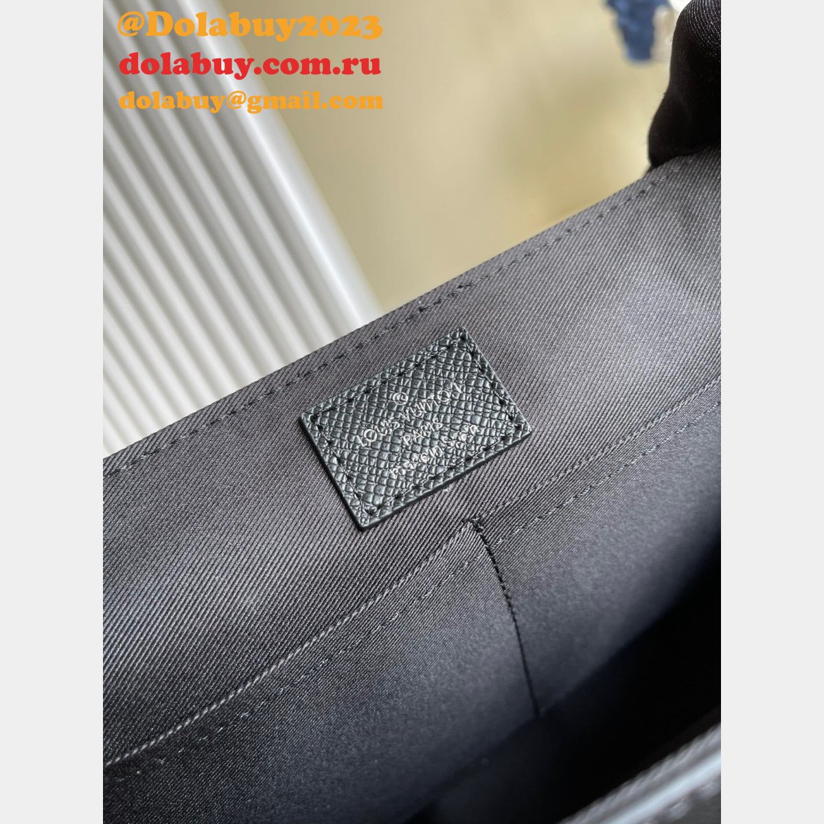 UK Louis Vuitton New Messenger M30746/M30745 K45 Black/Blue