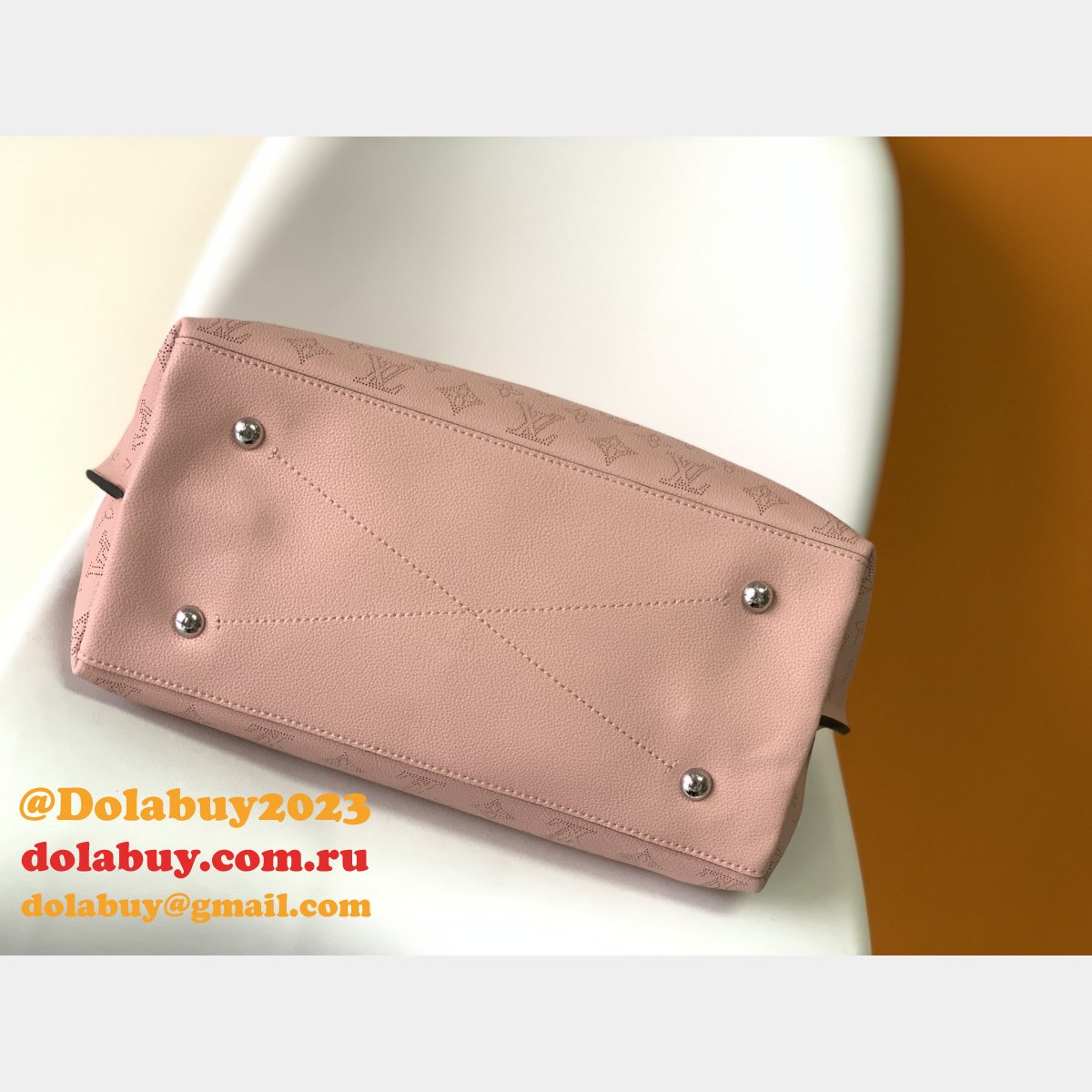 Louis Vuitton Mahina M53188 Knockoff Handbags