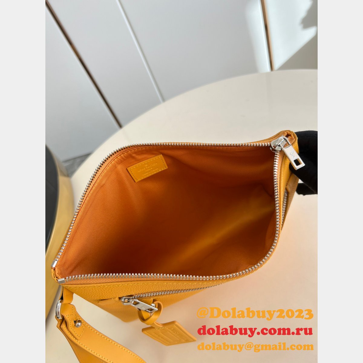 The Best Louis Vuitton Dolabuy M69837/M69835 Ipad Pouch LV AEROGRAM Wallets