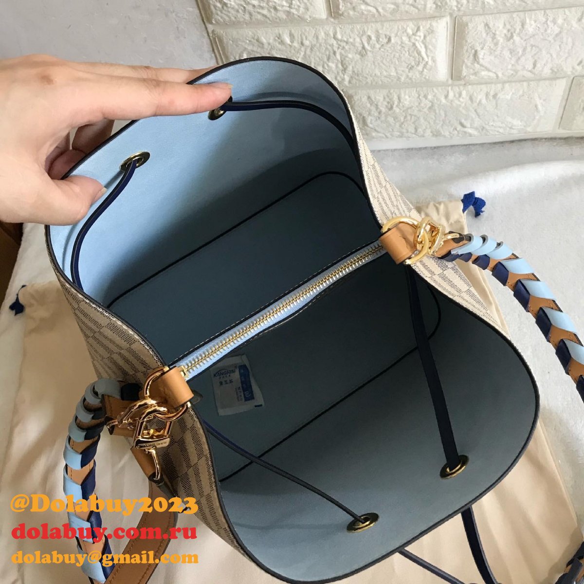 Replicas Louis Vuitton Best NéoNoé MM Damier Azur Canvas N50042 Bag