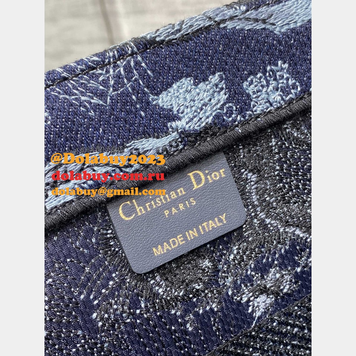 High-quality Dior CD Book Tote 26/36/41cm Replica Bags Online