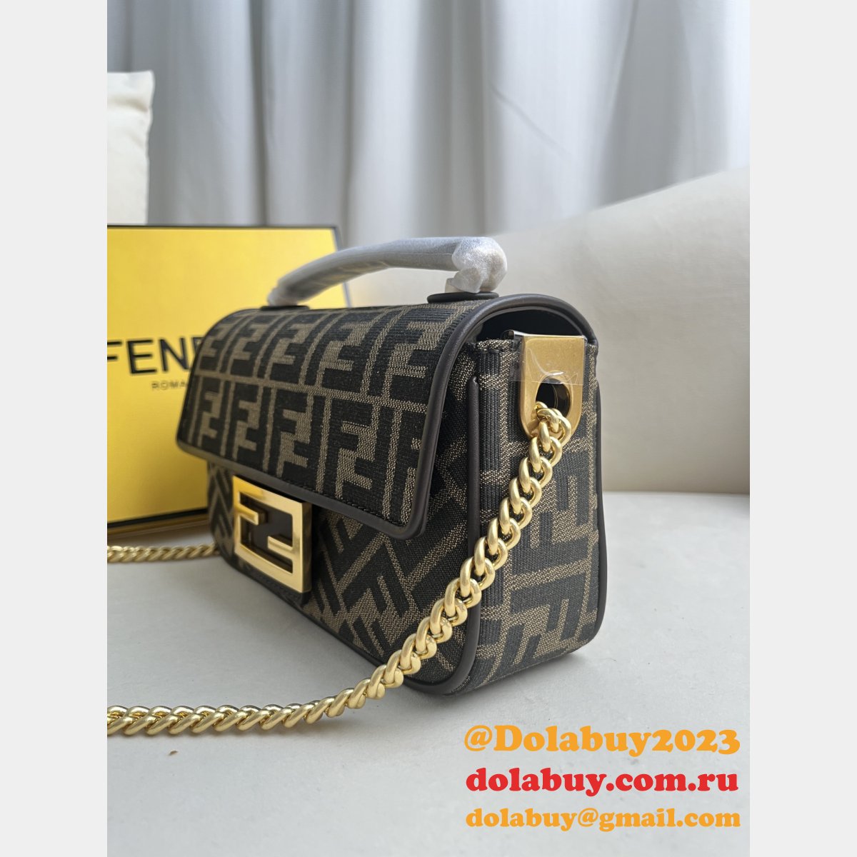 Best FENDI Iconic Baguette FF logo Luxury HANDBAG