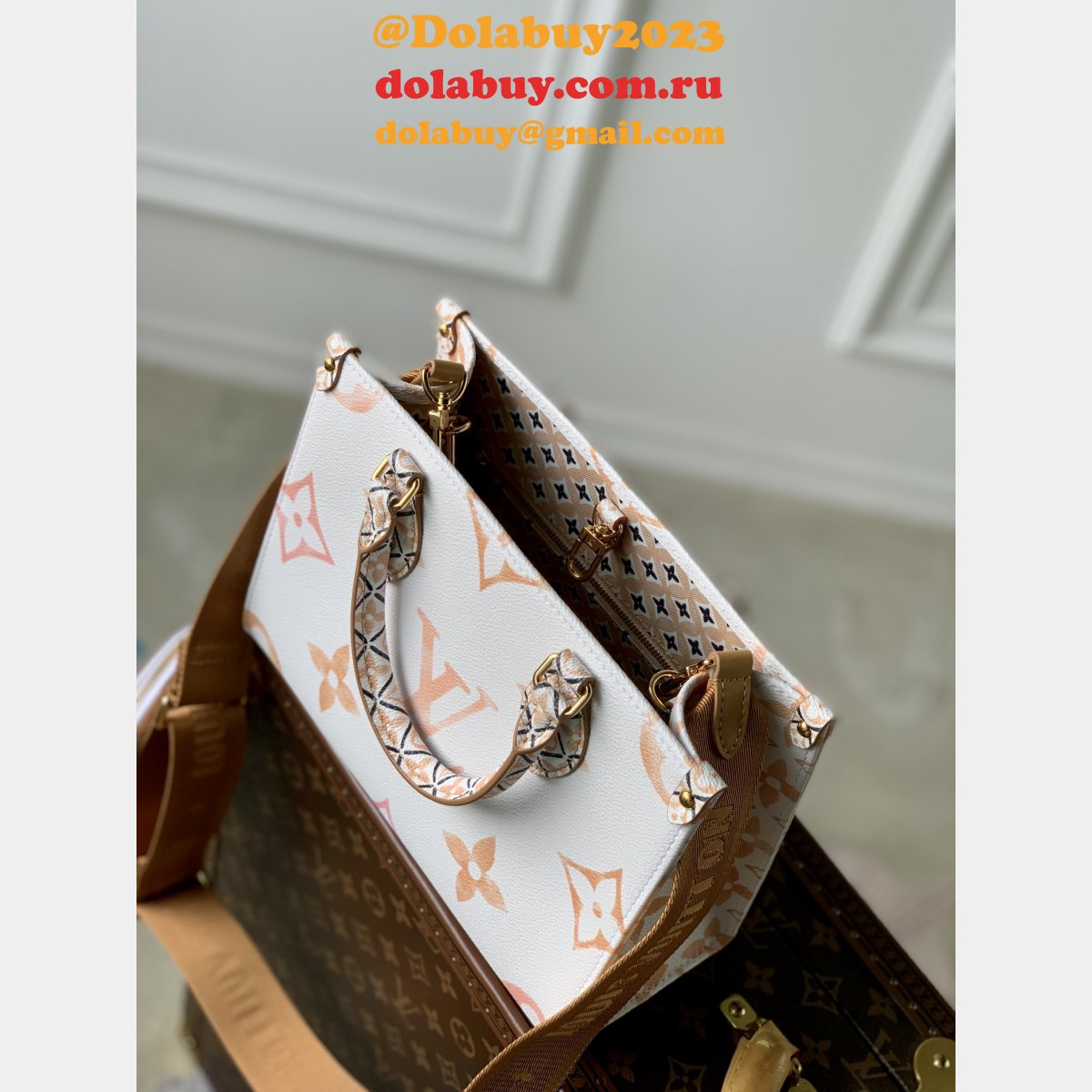 OnTheGo M22976 Monogram Canvas Louis Vuitton 7 Star Bag