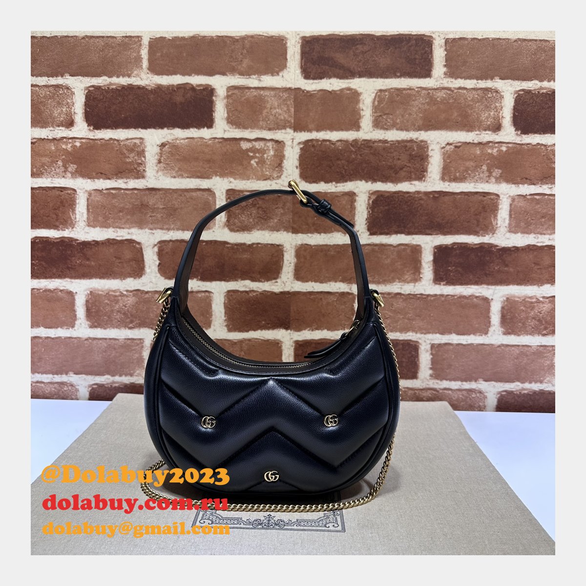 Copy GG Marmont Half-moon-shaped 770983 Perfect Knockoff Bag