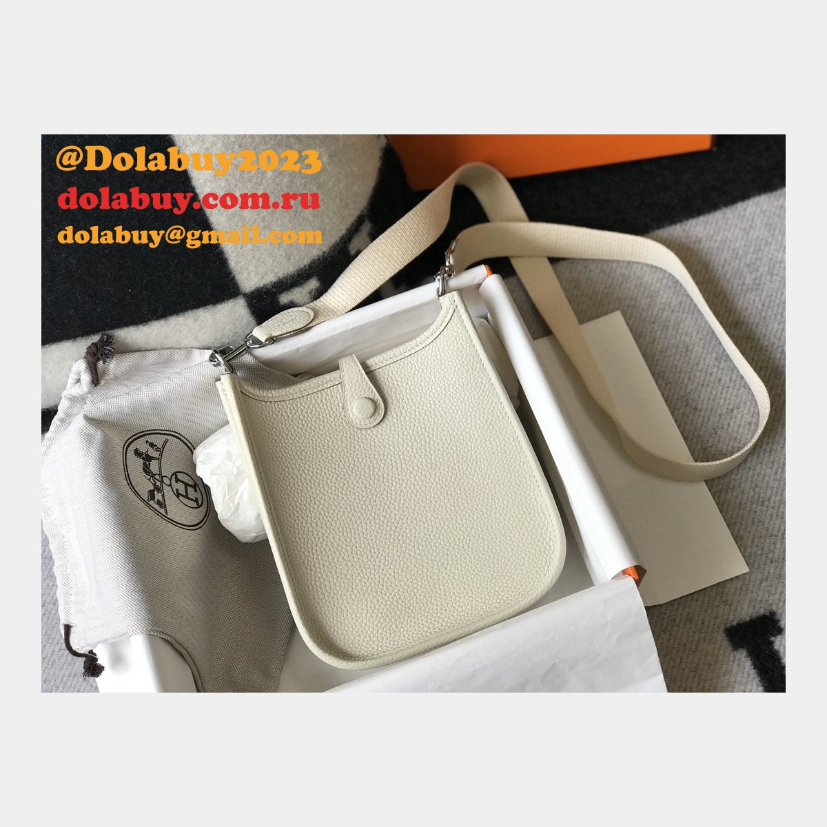Hermes Evelyne Handbags Replica off White